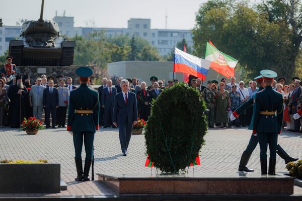 В Приднестровье отметили 35-летие торжественным парадом - 02.09.2025, Sputnik Молдова