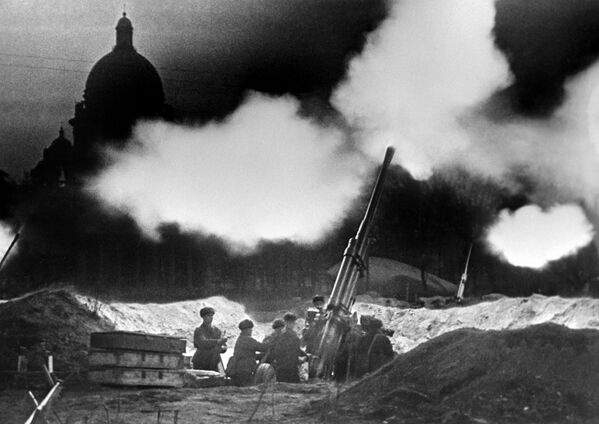 Самая кровопролитная в истории: 80 лет назад была полностью снята блокада Ленинграда - 27.01.2024, Sputnik Молдова