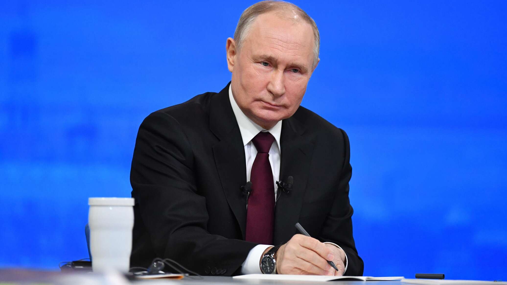 Путин допустил улучшение отношений с США с соблюдением интересов граждан России 