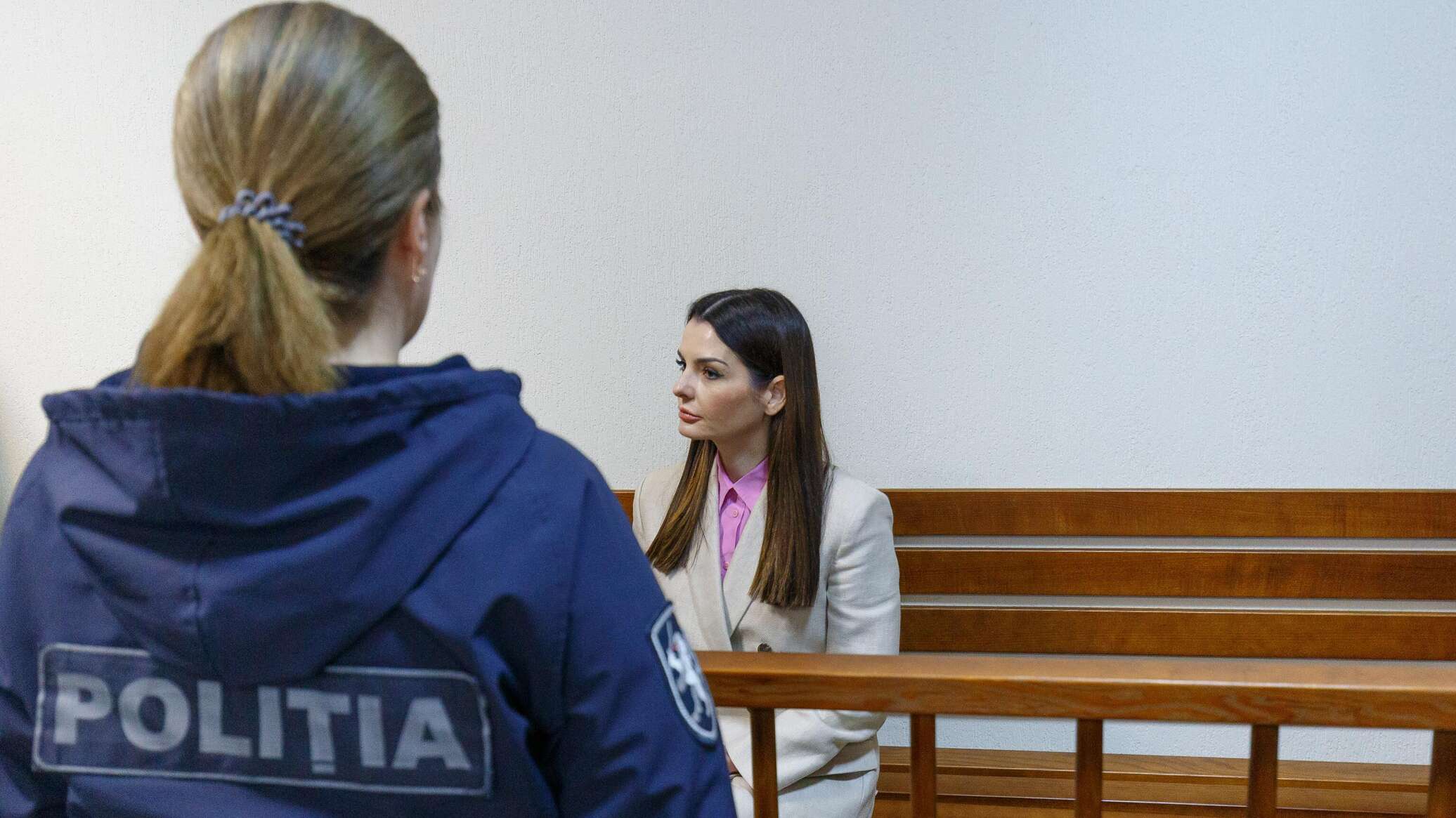 Адвокат башкана Гагаузии: обвинение против Гуцул шито белыми нитками - 15.09.2025, Sputnik Молдова