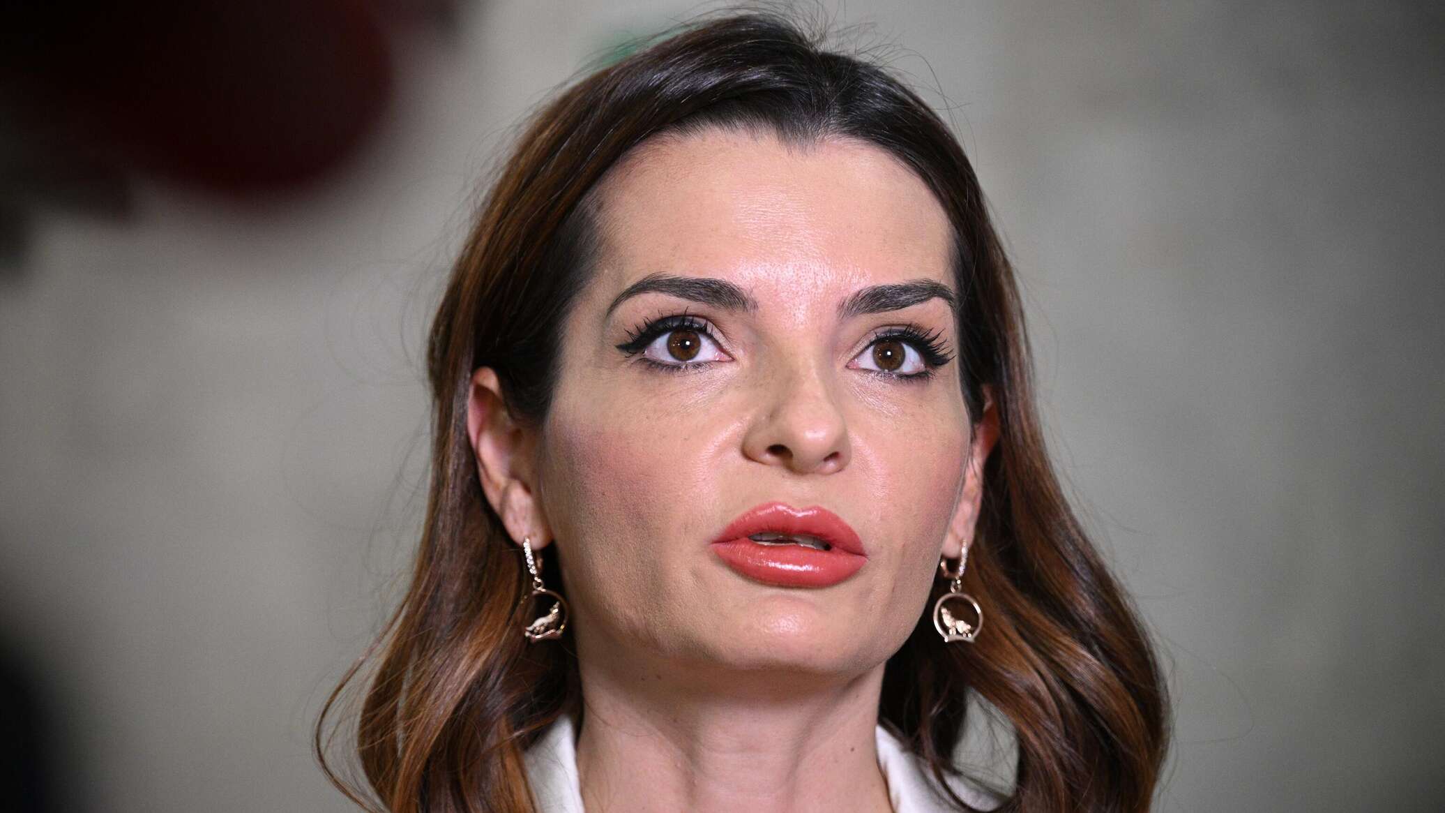 Evghenia Guțul rămîne în arest preventiv: toate cererile apărării au fost respinse 