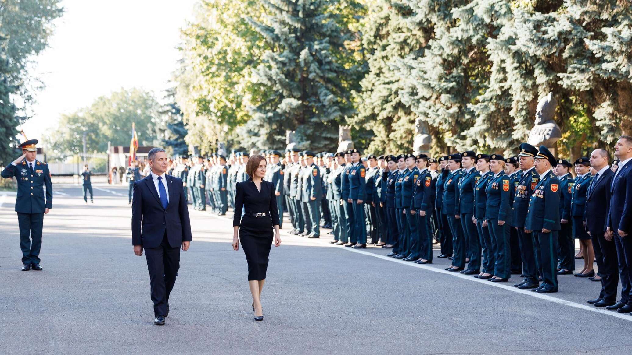 Санду и милитаризация Молдовы, бредни про "гибридную войну", беззубая оппозиция - 18.11.2025, Sputnik Молдова