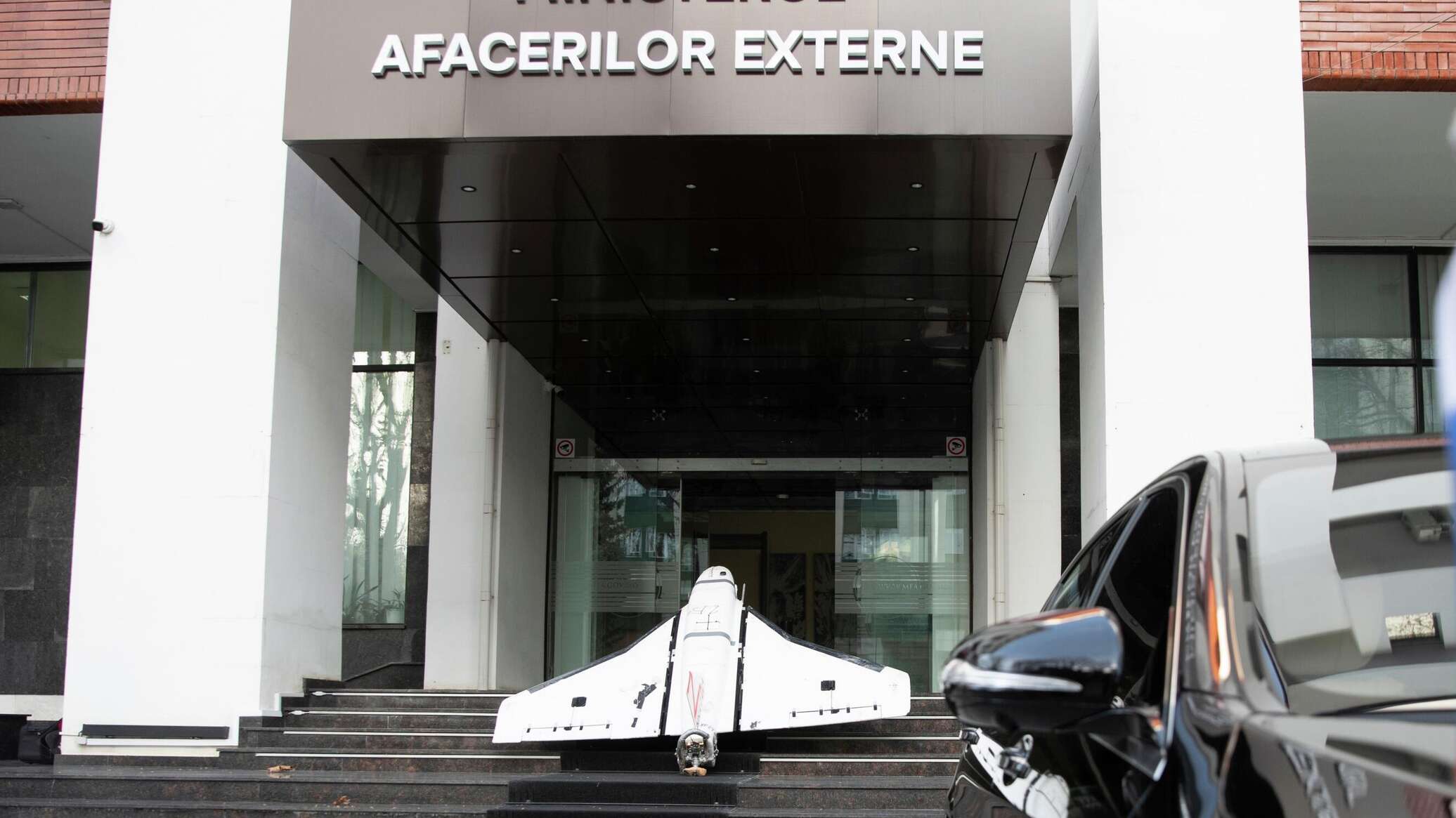 Власть Молдовы и дроны, неудобный нейтралитет, отрицание русской культуры - 28.11.2025, Sputnik Молдова