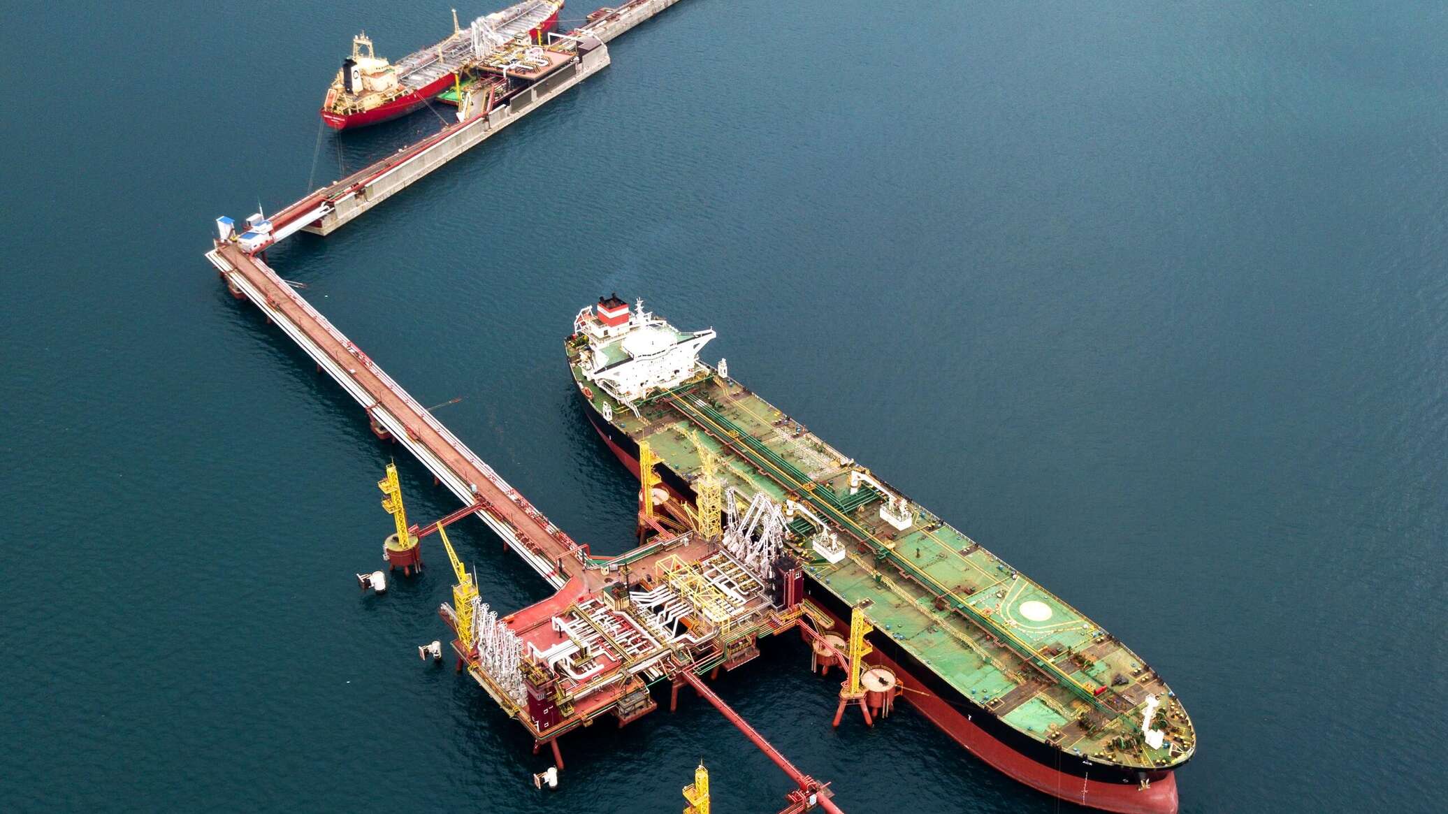 "Опять покупают": Запад обескуражен своим же ударом по России 