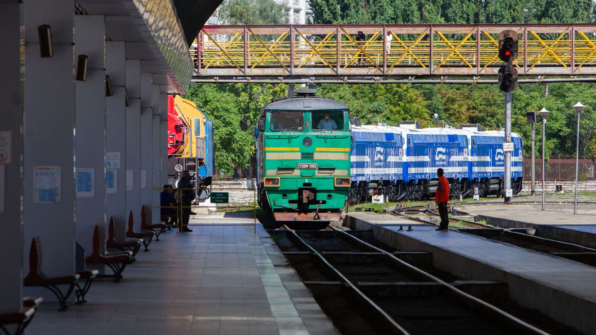 В Молдове намерены разработать новые стандарты железнодорожных и автоперевозок 