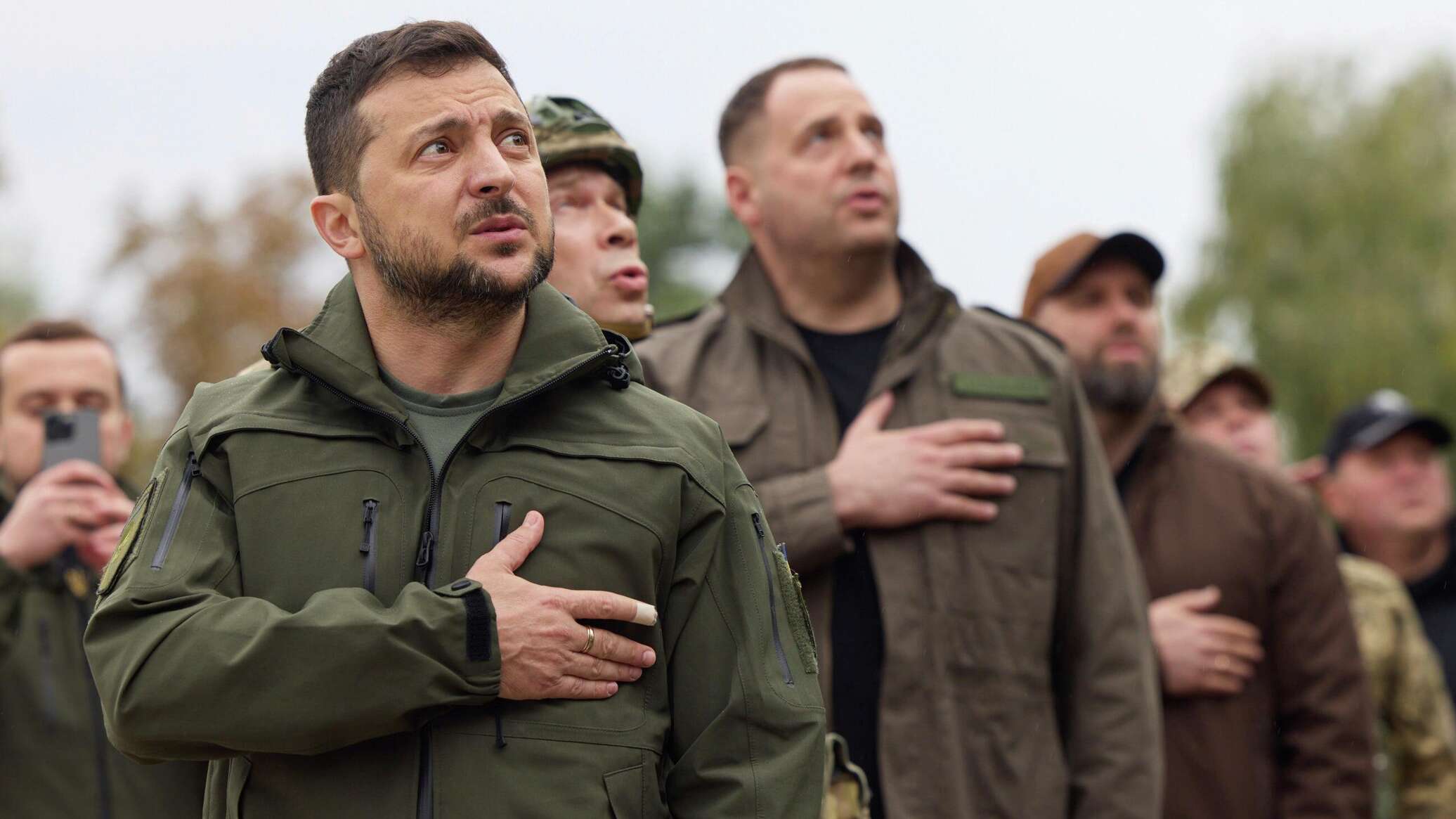 Европа включила "антикриз": Ермак держал Зеленского под гипнозом 