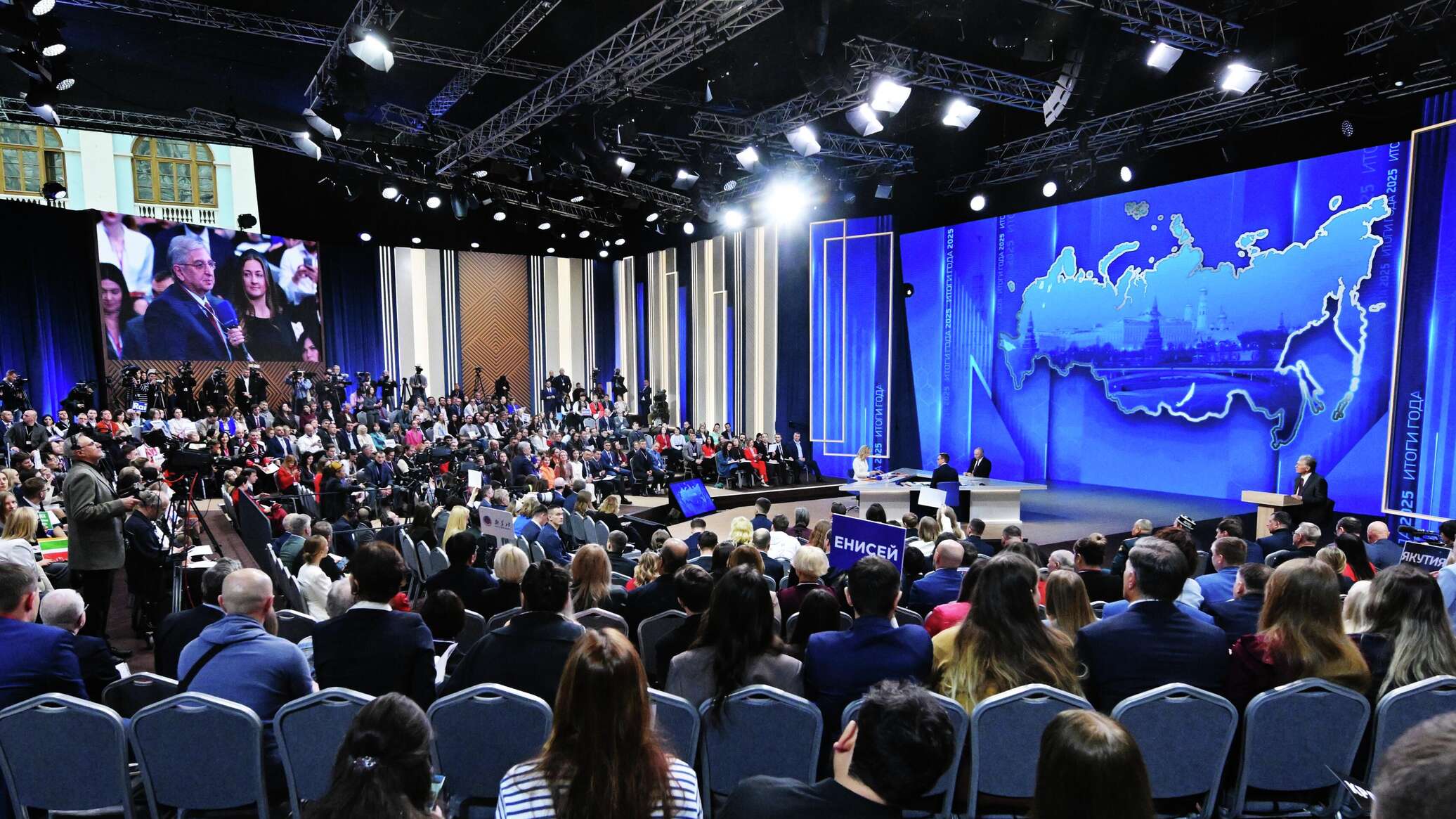 Путин: нет никаких оснований говорить, что Россия отвергает мирный план по Украине 