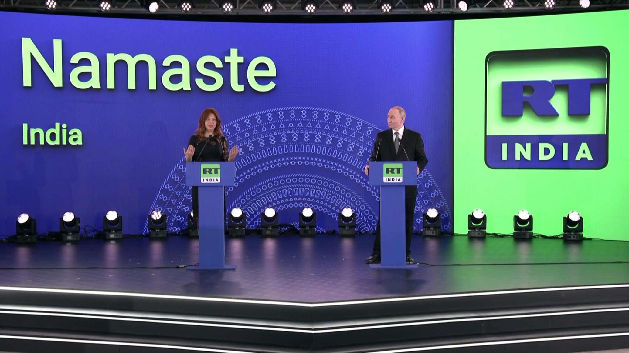 Путин и Симоньян дали старт вещанию канала RT India 