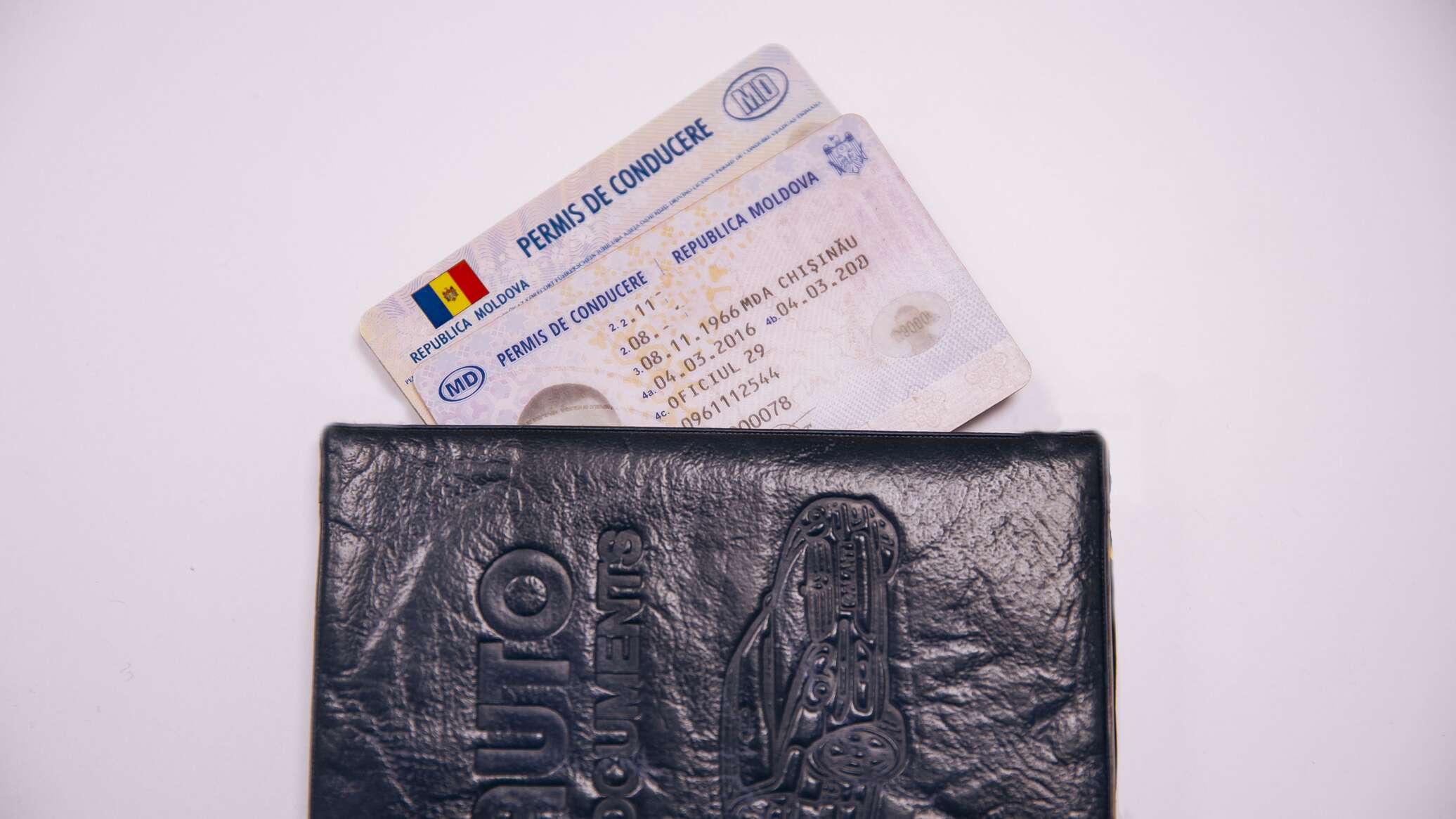 Более 700 водительских удостоверений аннулируют в Молдове из