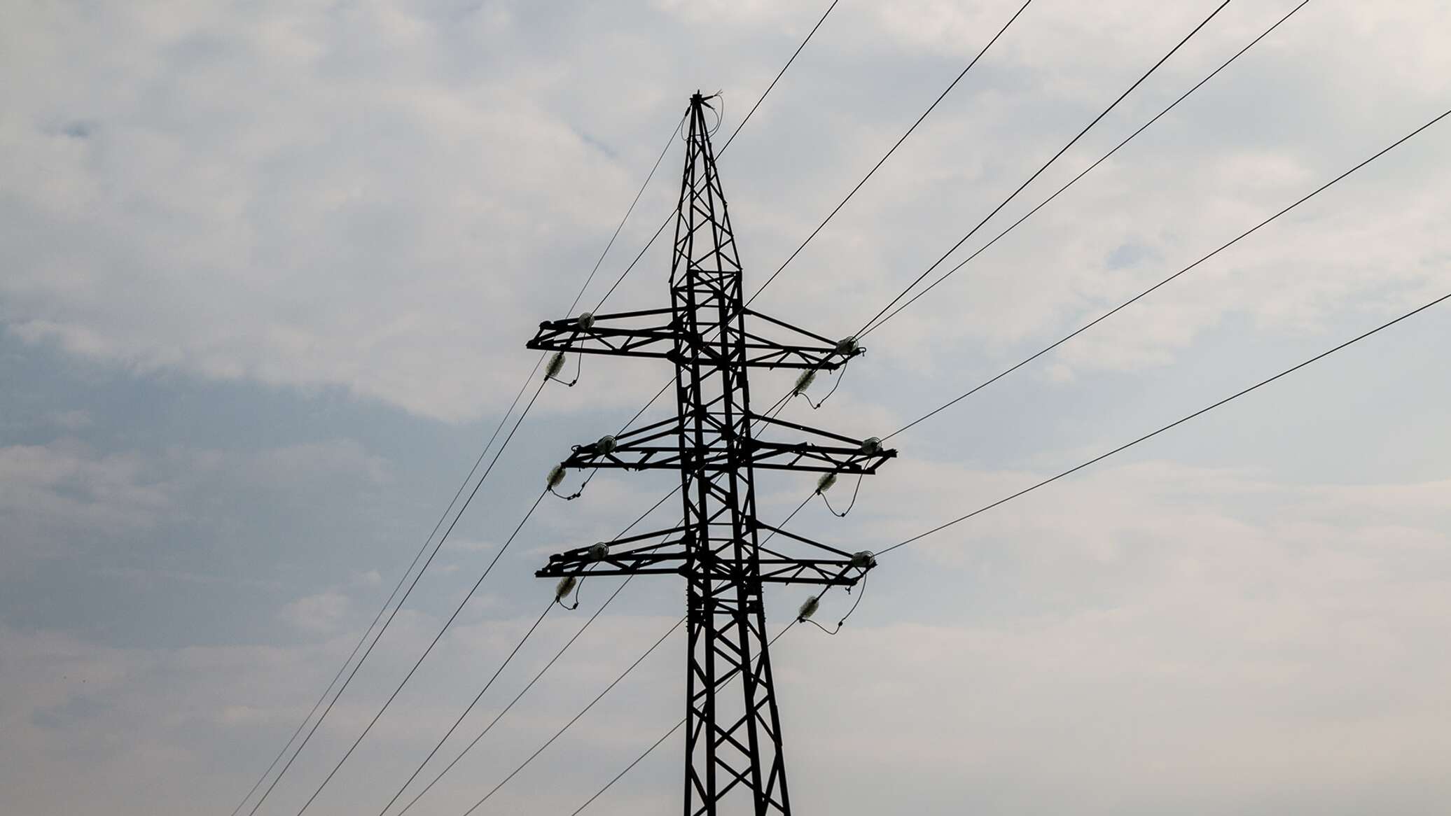 Отключения электричества по всей Молдове: в Кишиневе включают генераторы 