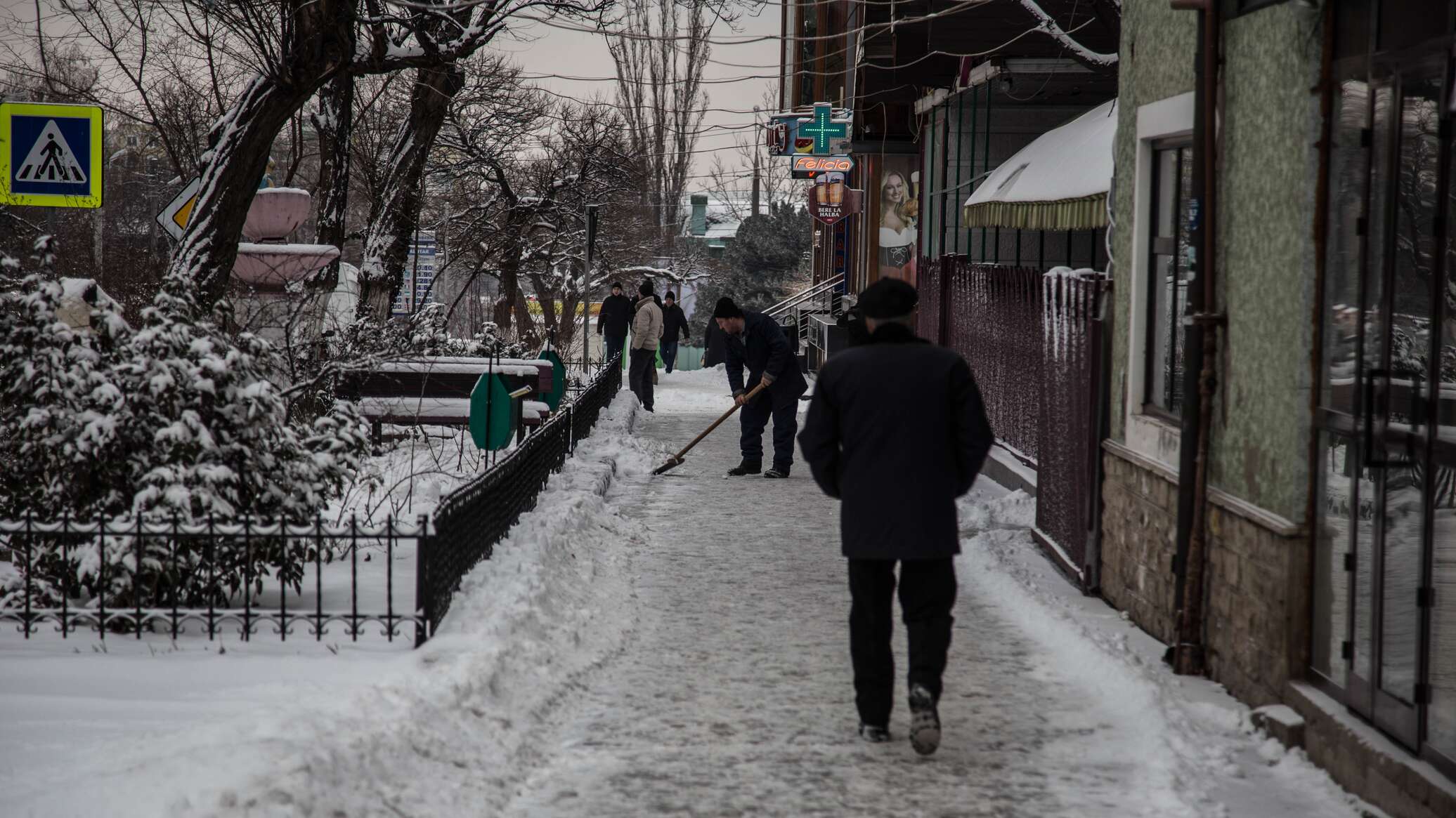 Ситуация с непогодой в Молдове: перебои с электричеством, трассы разблокированы 