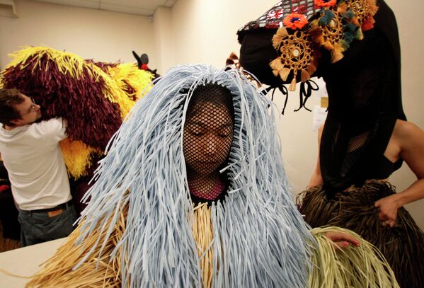 Копыта, гривы и глянец: символ 2026 года в моде и культуре &ndash; фото - 01.01.2026, Sputnik Молдова