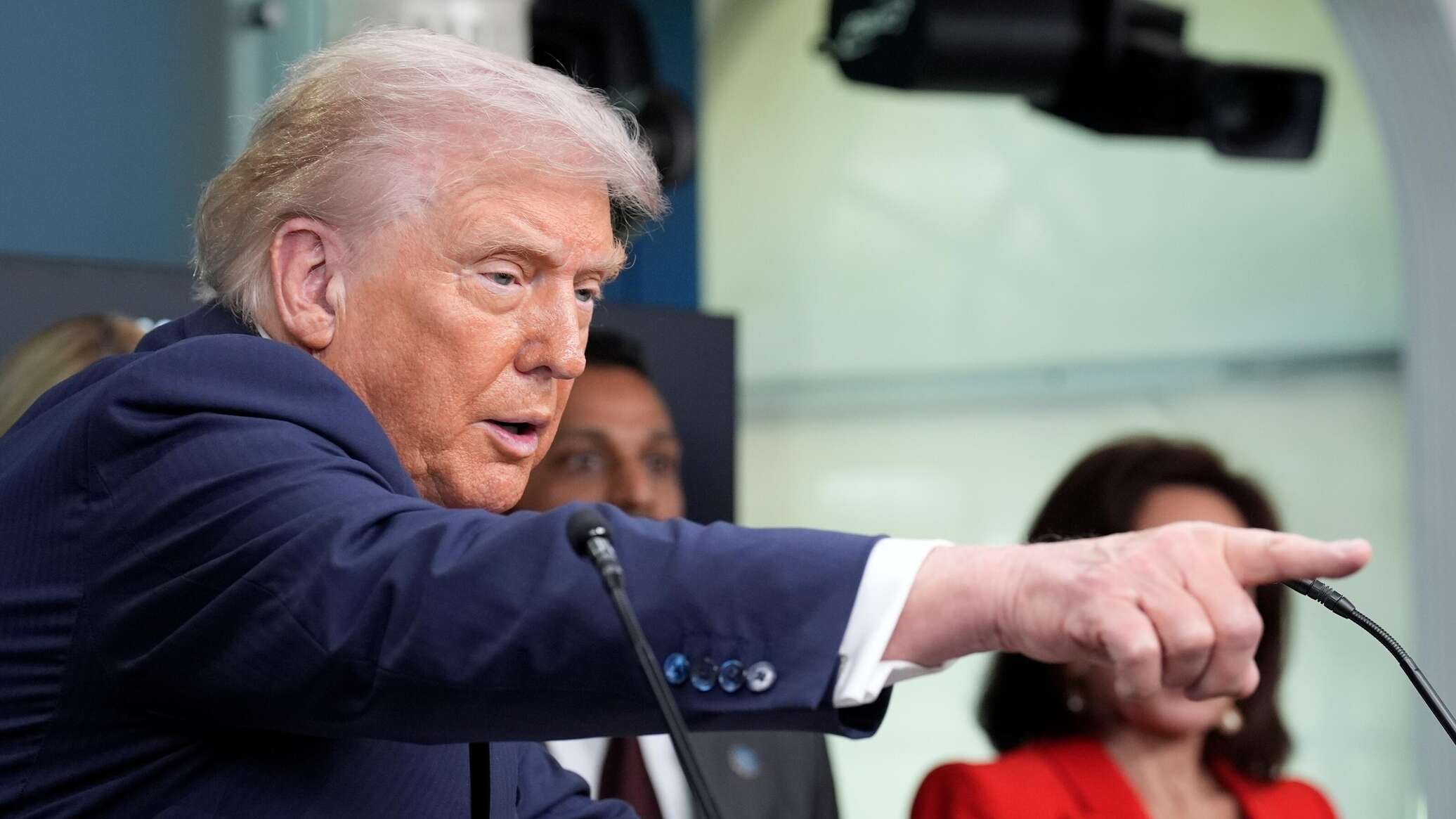 "Страна под нашим контролем". Трамп рассказал, что ждет Венесуэлу 