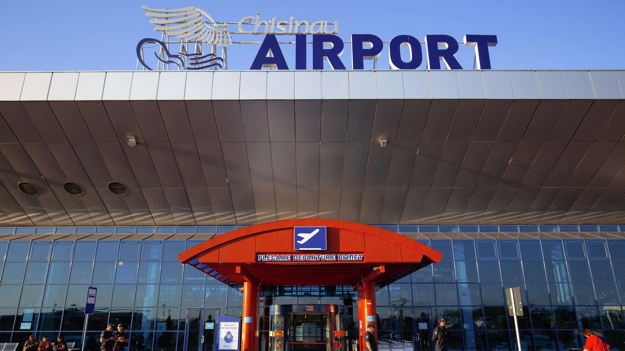 Кишиневский аэропорт сообщает об интенсивном движении в период зимних праздников 