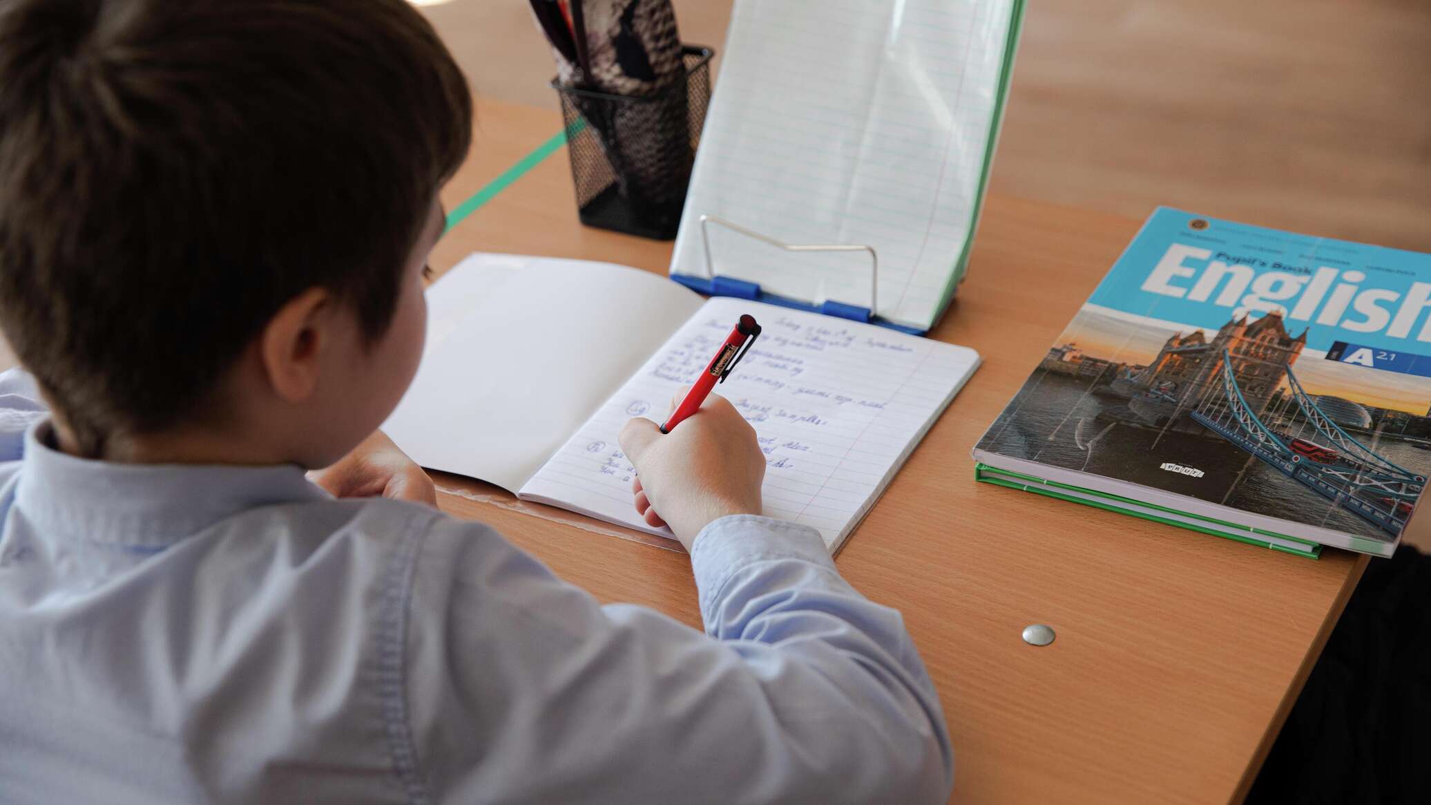 Сибова: школы в городах Молдовы переполнены, а в селах &ndash; умирают - 11.03.2026, Sputnik Молдова