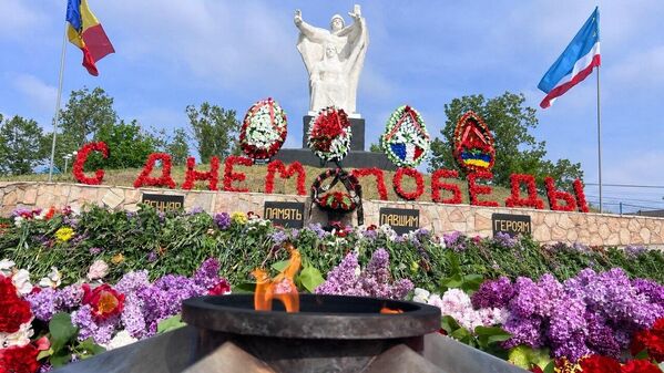 В городах Молдовы прошли торжества по случаю 81-й годовщины Великой Победы – фото - 09.05.2026, Sputnik Молдова