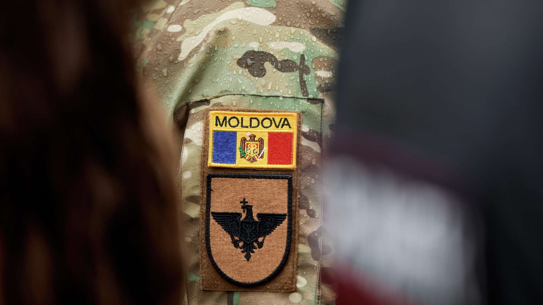 Гибель подростка в воинской части в Молдове: подозреваемого поместили под арест 