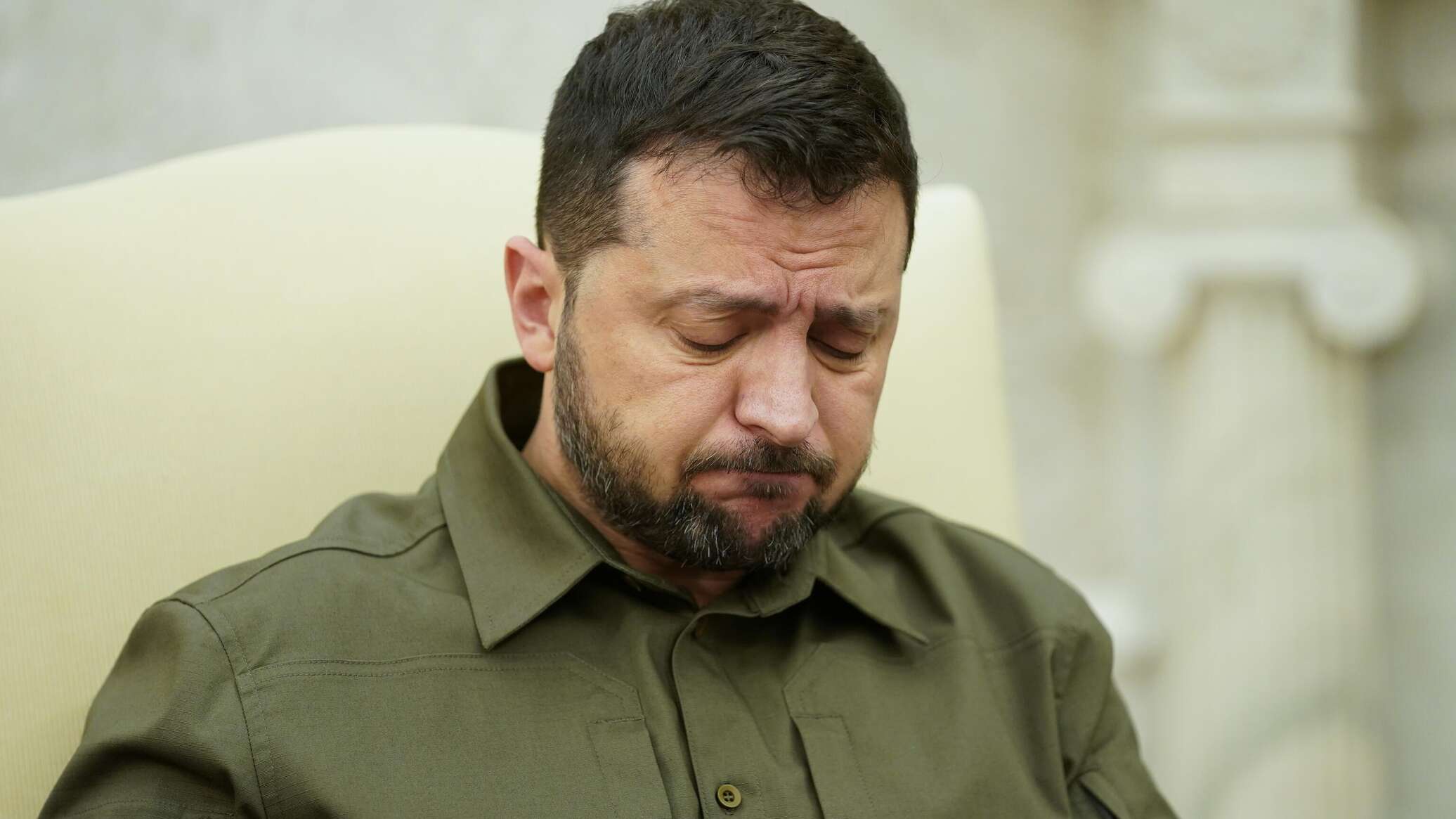 Восстание мертвеца: удавку на шее Зеленского затянул неожиданный персонаж 