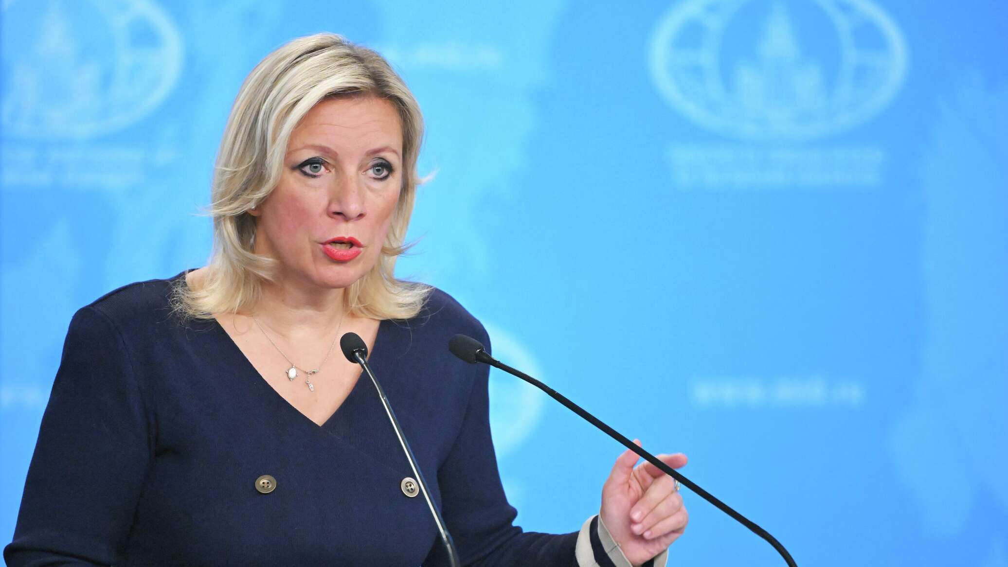 Захарова: открытие переговоров ЕС с Молдовой и Украиной происходит для пиара