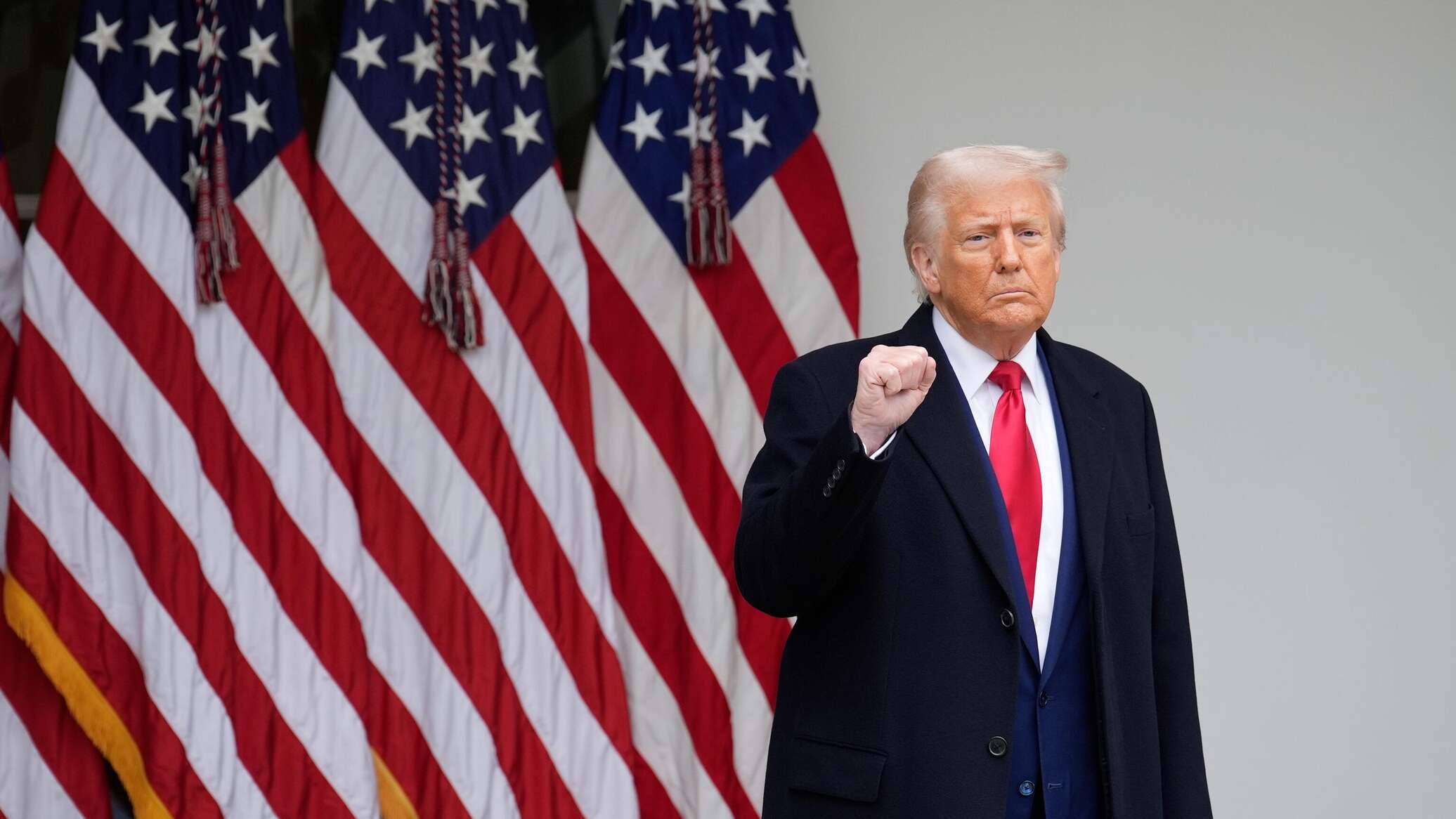 Трамп расчистил себе место в истории