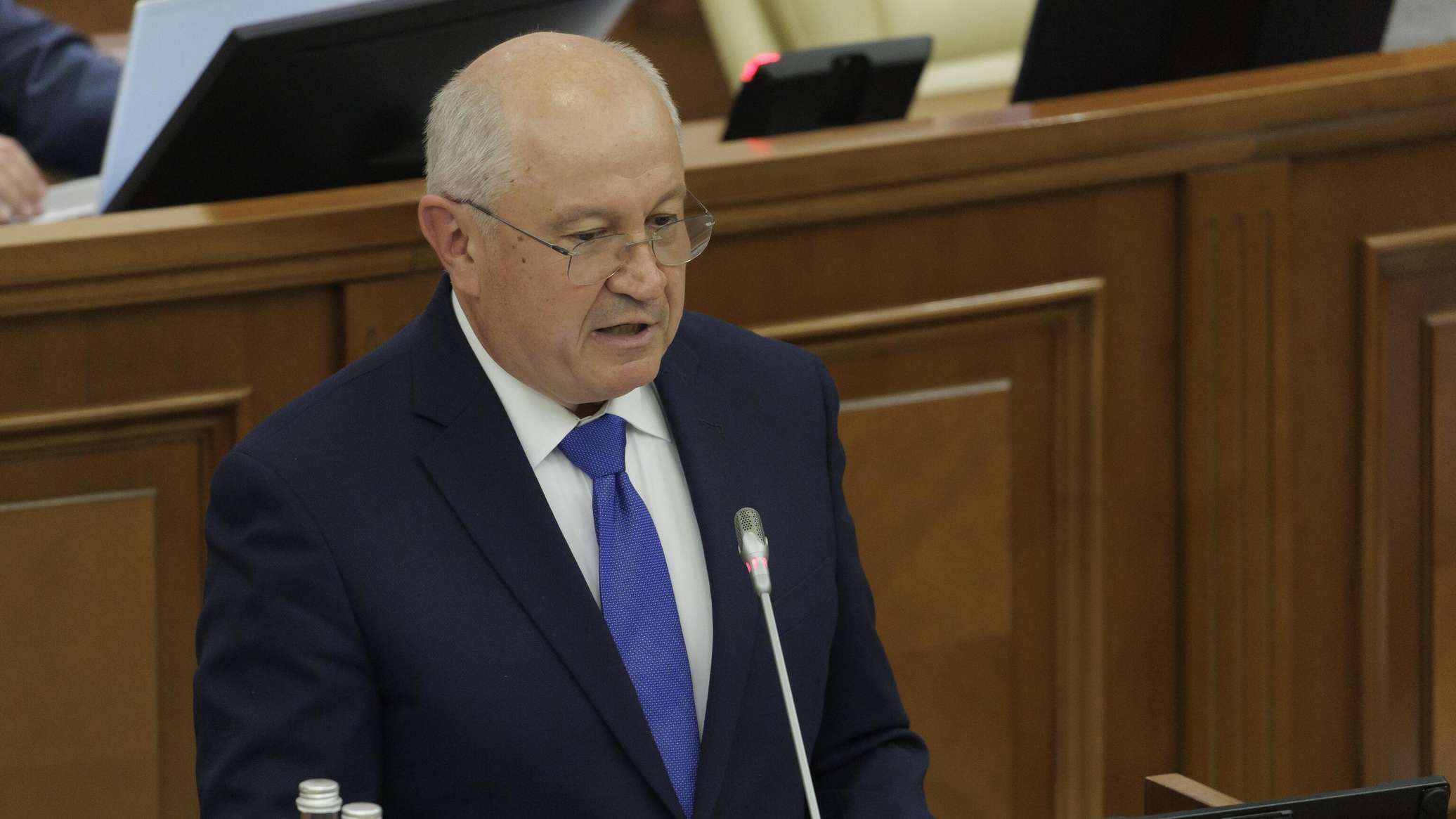 Премьер Молдовы Александру Мунтяну подал в отставку  