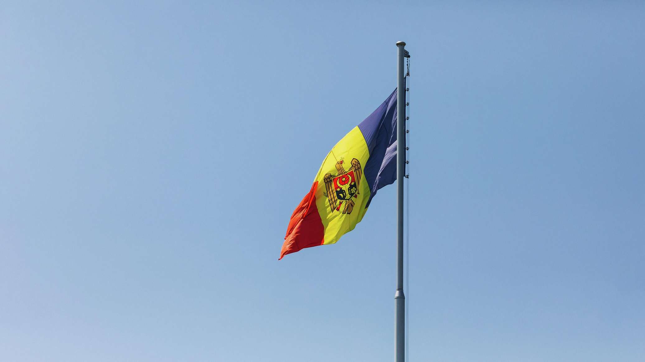 Integrarea europeană, economia, &icirc;ncrederea cetățenilor sunt prioritățile noului guvern 