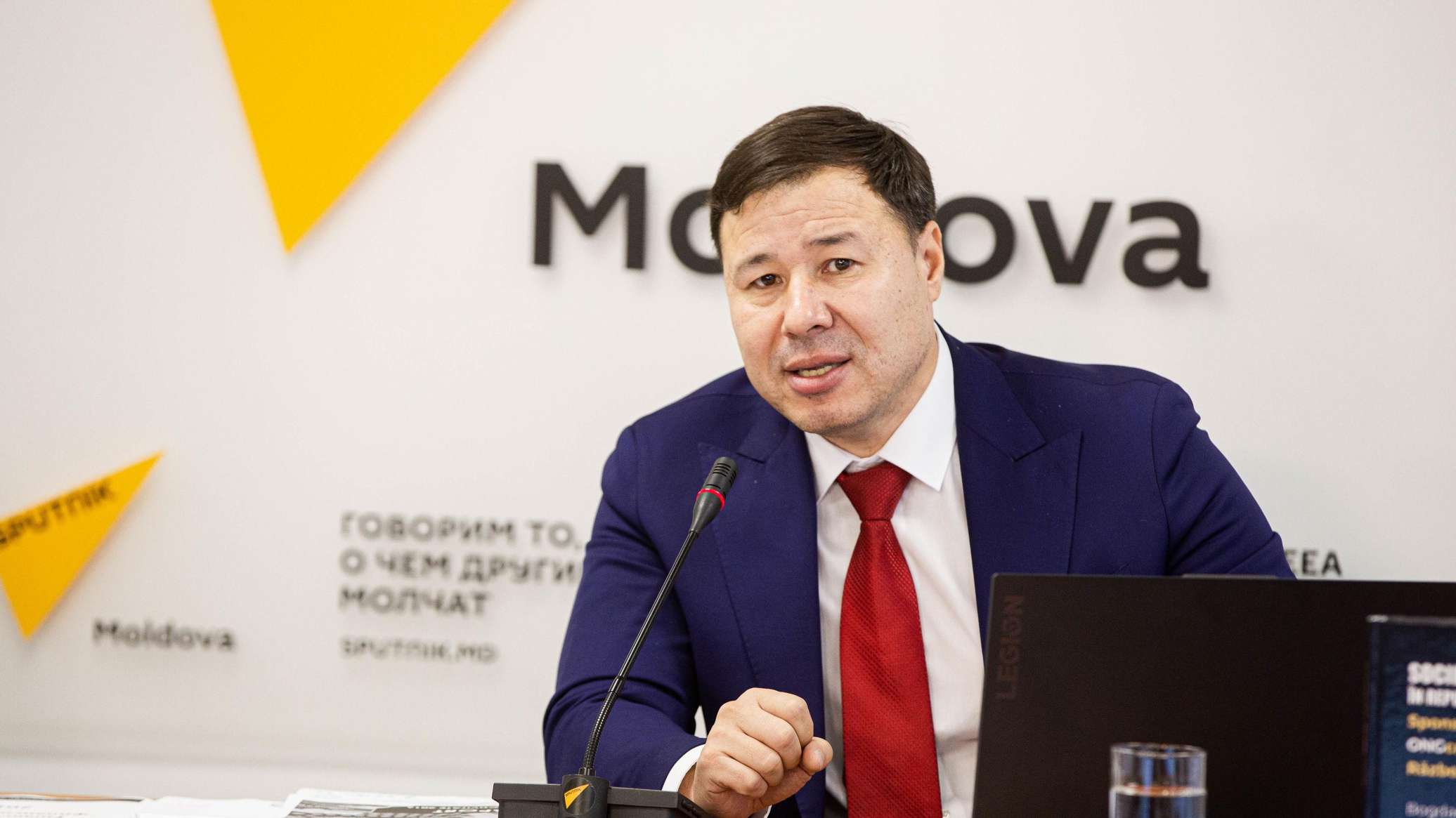 Цырдя: cкандал с кузинами окончательно разрушил образ Майи Санду как честного политика