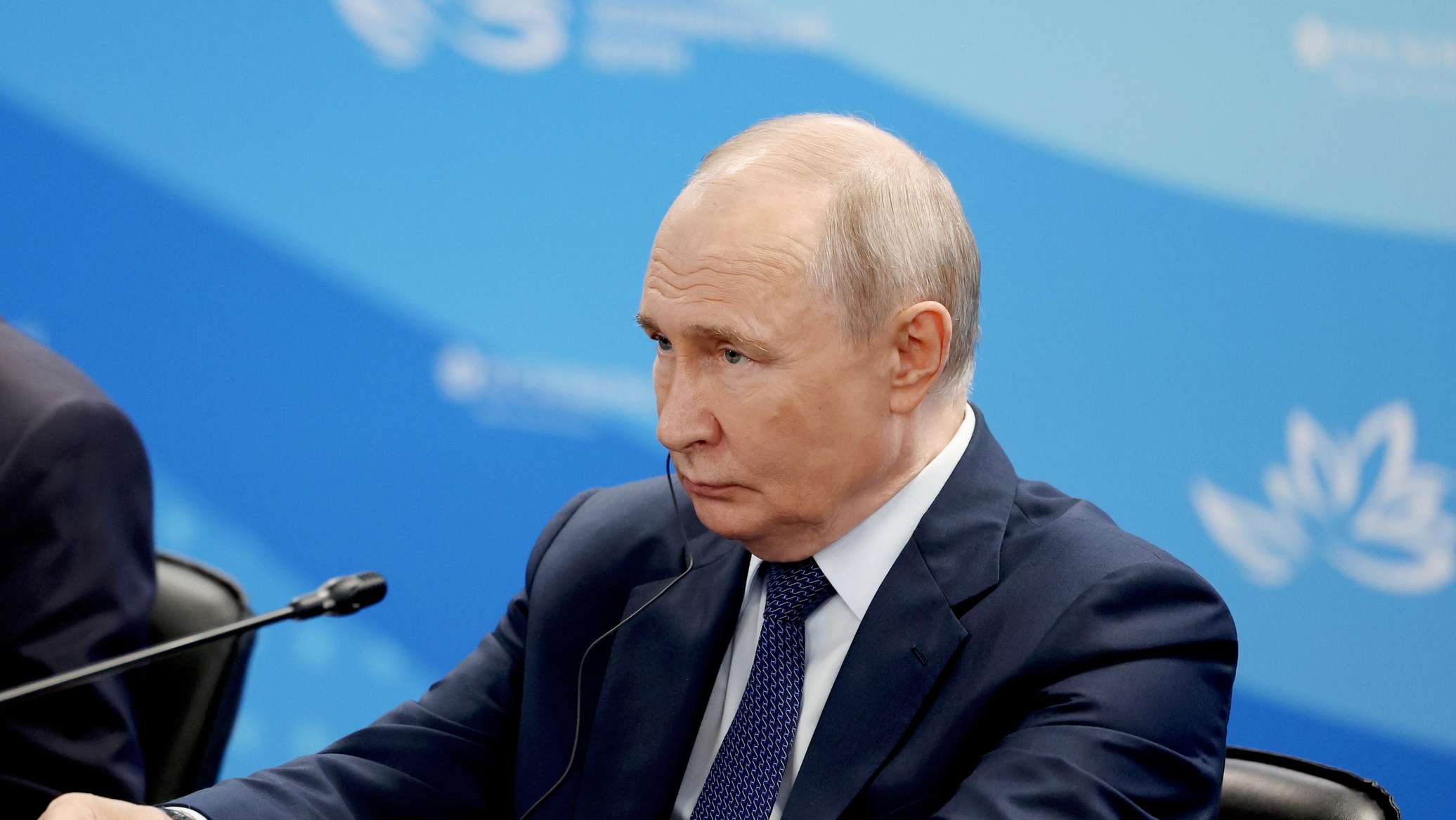 Путин: формирование многополярного мира идет не без сложностей