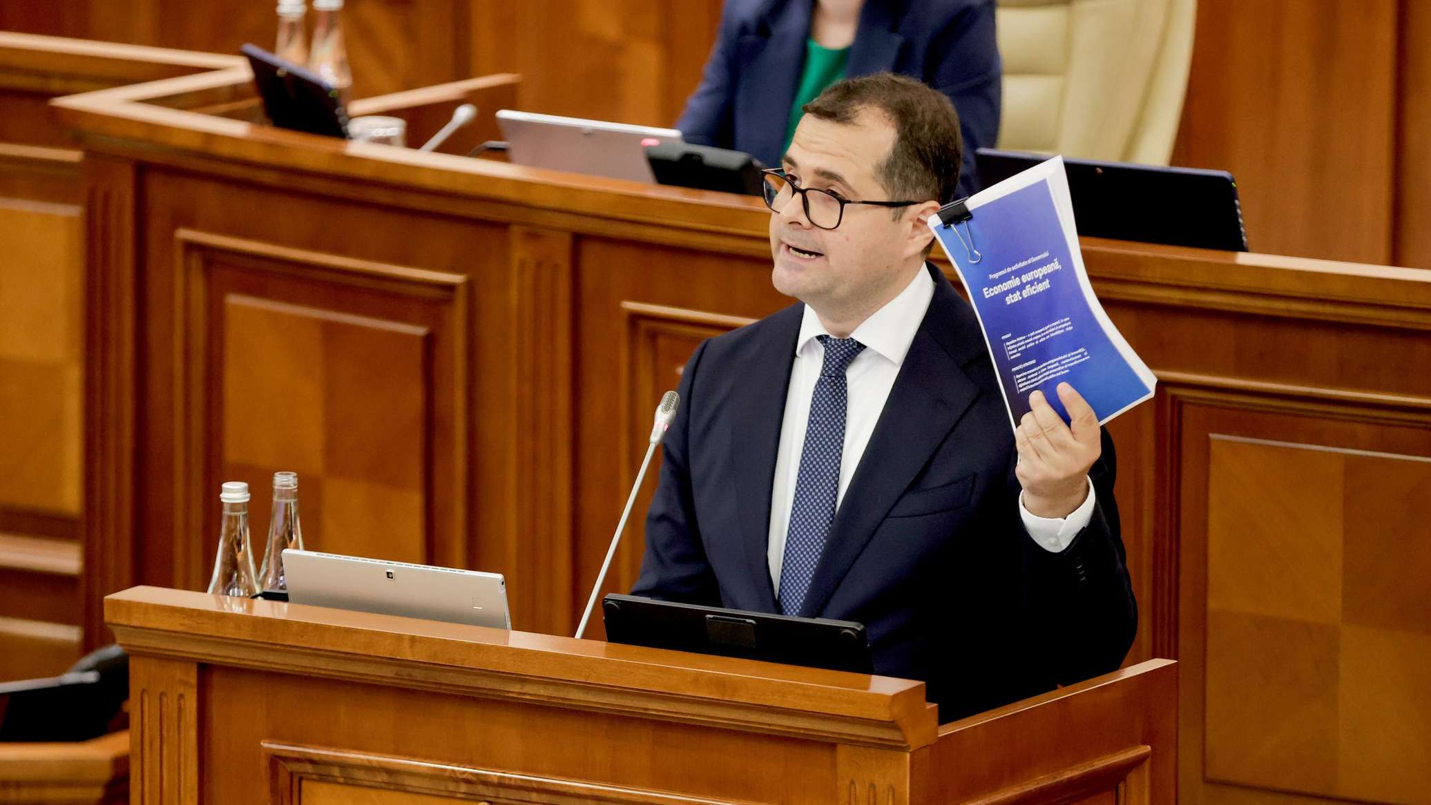 Дмитрий Тэрэбуркэ: правительство заслуживает тройку по десятибалльной системе - 12.10.2026, Sputnik Молдова