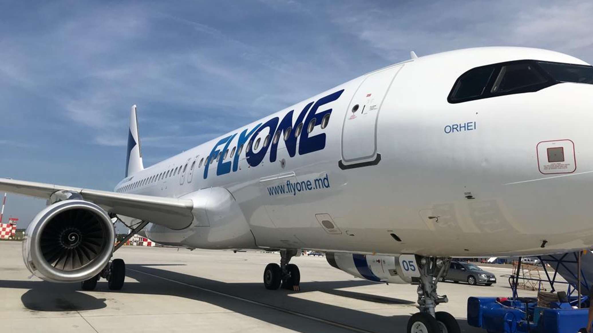 Додон призвал премьера Тофана вмешаться в ситуацию с FlyOne: отменены тысячи рейсов 