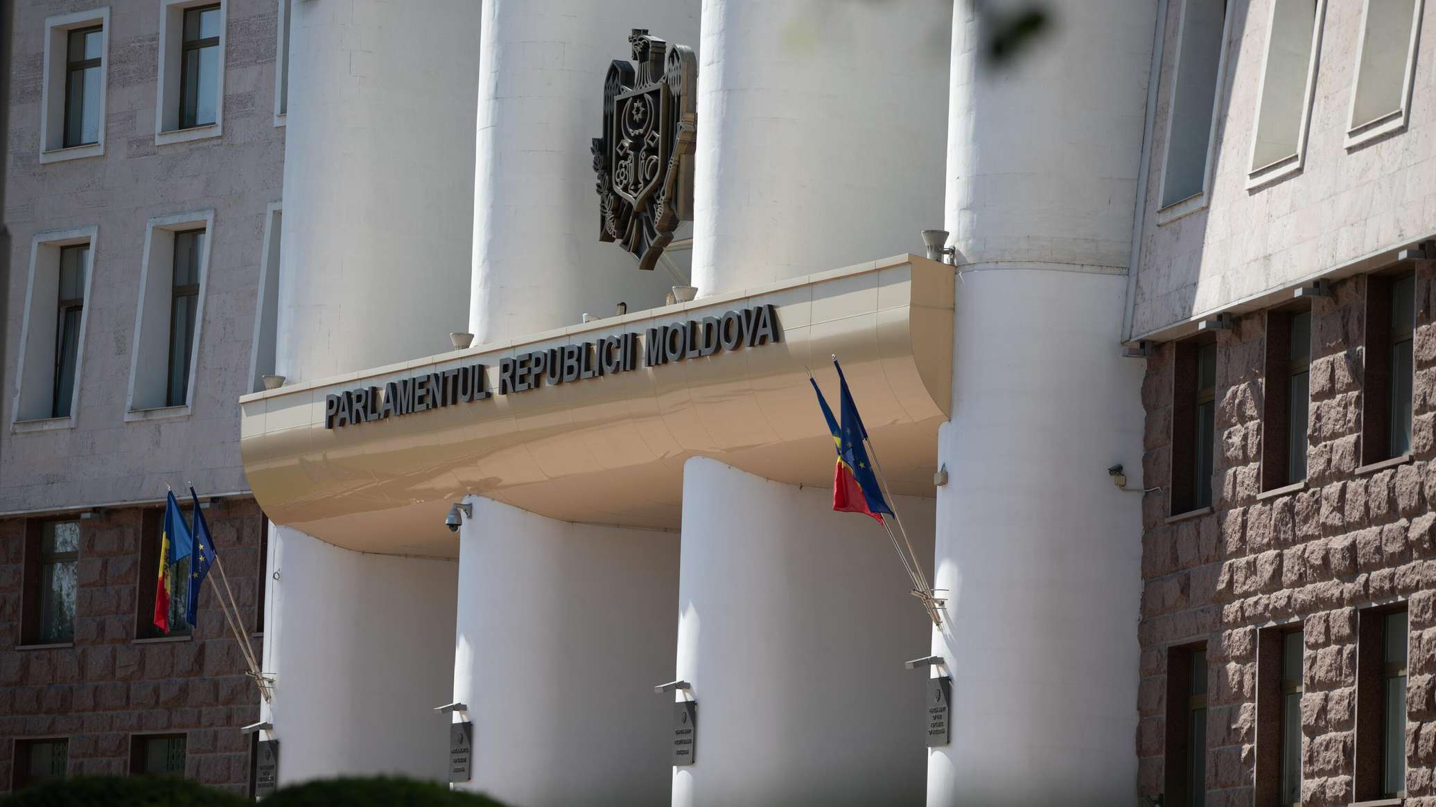 "Хакерский скандал" – на обсуждении в парламенте Молдовы: слушания будут закрытыми 